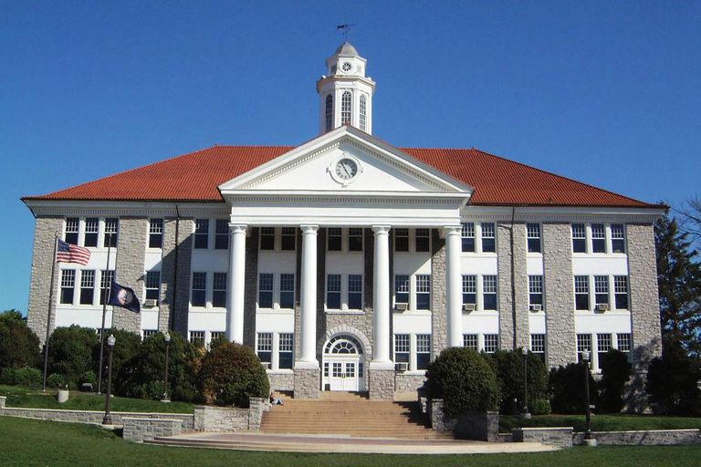 Đại học James Madison – Trường hàng đầu tại Virginia về cơ hội việc làm trong 2 năm liên tiếp