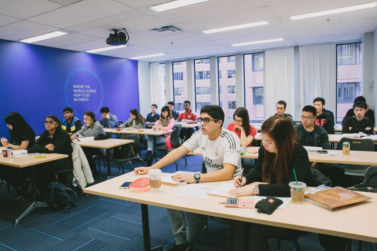 Cơ hội định cư cao cùng ngành Hospitality tại Acsenda School of Management, Canada