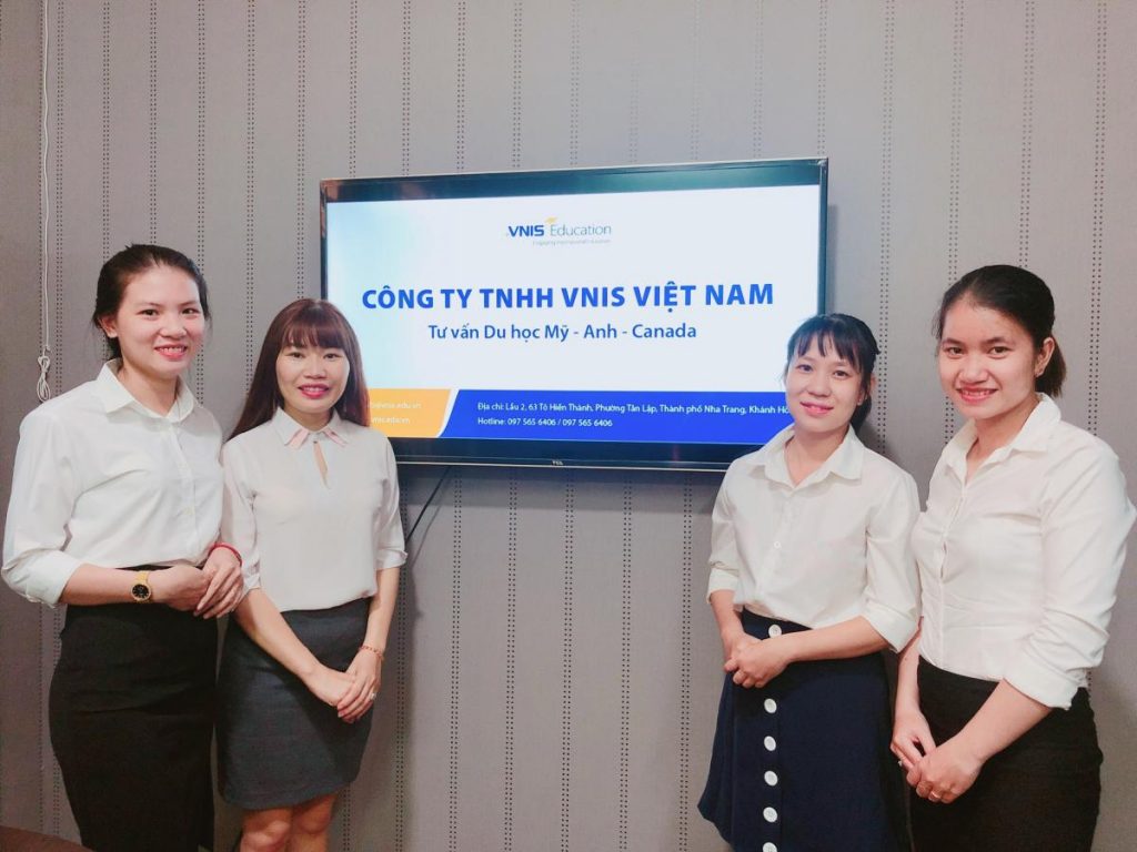 VNIS Education opens its office in Nha Trang City, Khanh Hoa Province