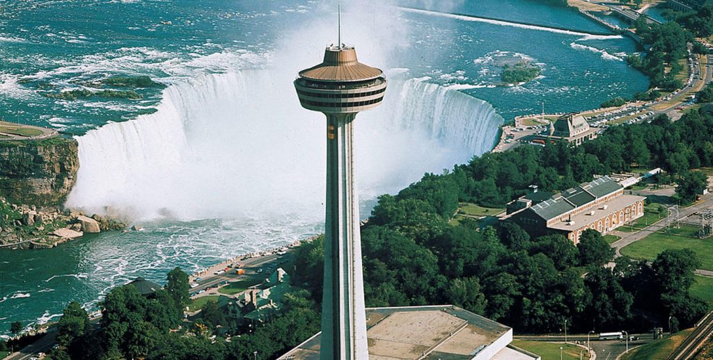 Thác Niagara và Skylon Tower