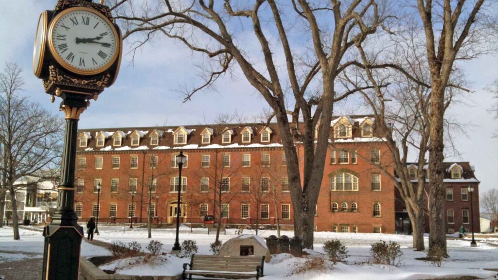 Du học Canada tại University of Prince Edward Island - Chương trình đẳng cấp, chi phí phải chăng