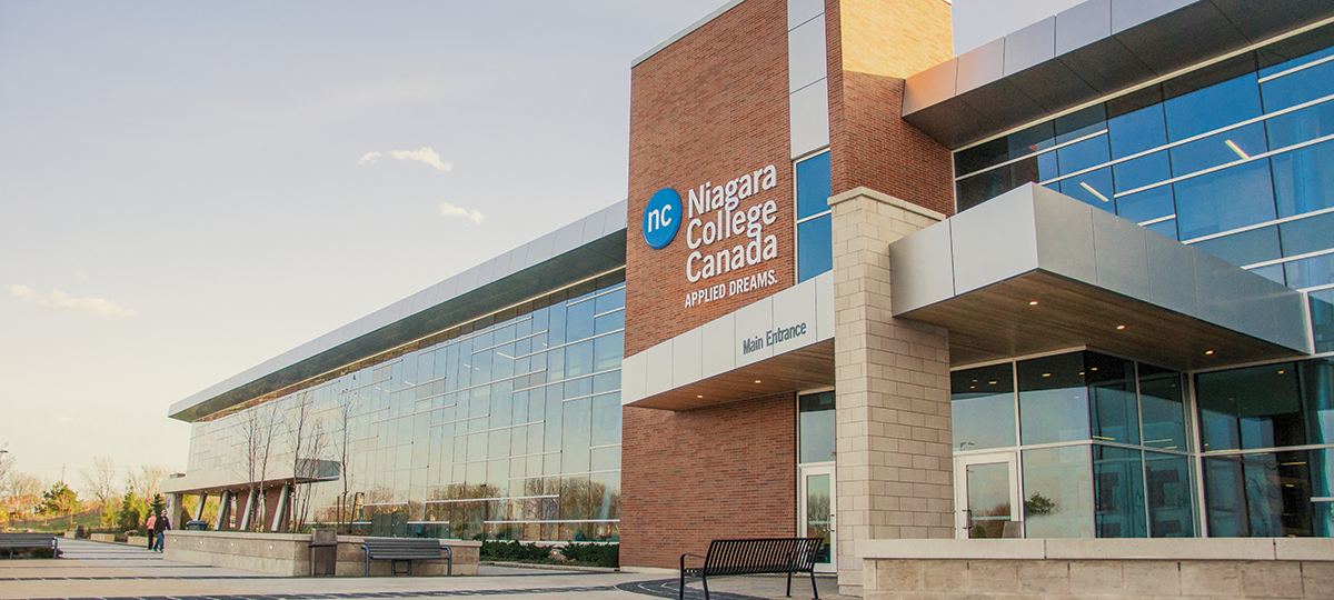 Du học Canada 2022 tại Niagara College - Miễn phí ghi danh đến hết tháng 4!