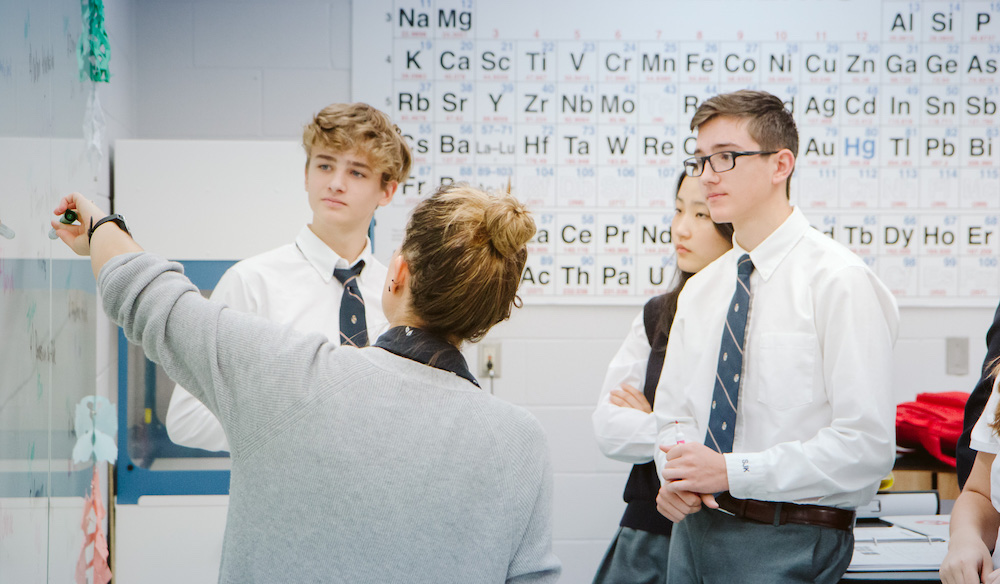 Du học Canada bậc THPT tại St. John's-Kilmarnock School: Sáng tạo, Thông minh, An toàn