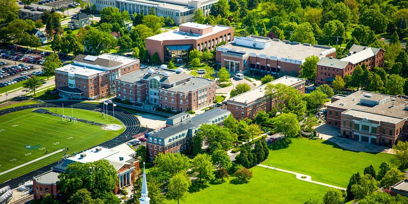 Du-hoc-My-nganh-Cong-nghe-Khoa-hoc-suc-khoe-tai-Elmhurst-University