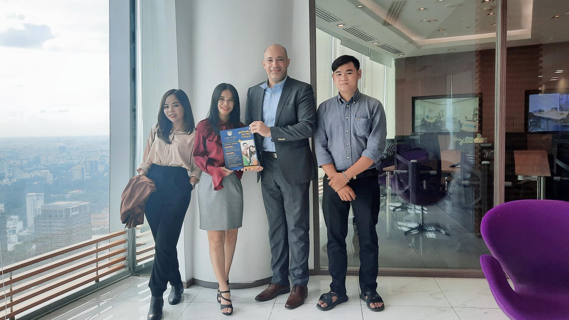 Representatives of New Era Institute, Australia visits VNIS Education HCMC Office