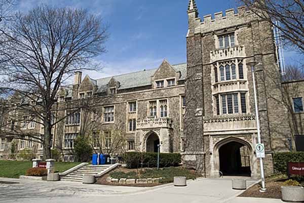 Cac truong dai hoc o Ontario Canada3