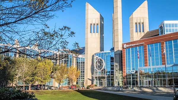 truong dai hoc co hoc phi thap tai canada1