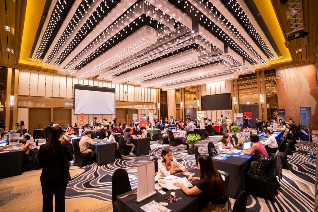 VNIS Education Tham Dự Mega Recruitment Partners Workshop Của ApplyBoard