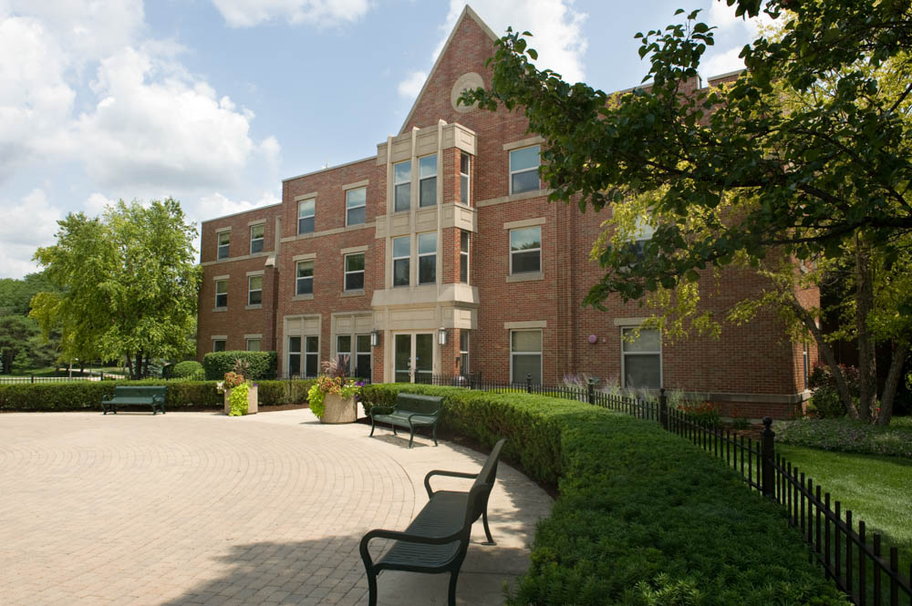 Học bổng lên đến 50% tại Lewis University (Chicago, USA)