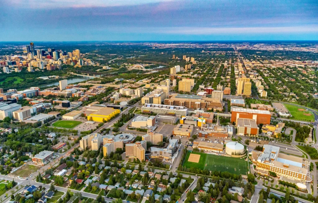 Foundation Year One Program (FYOP) của University of Alberta