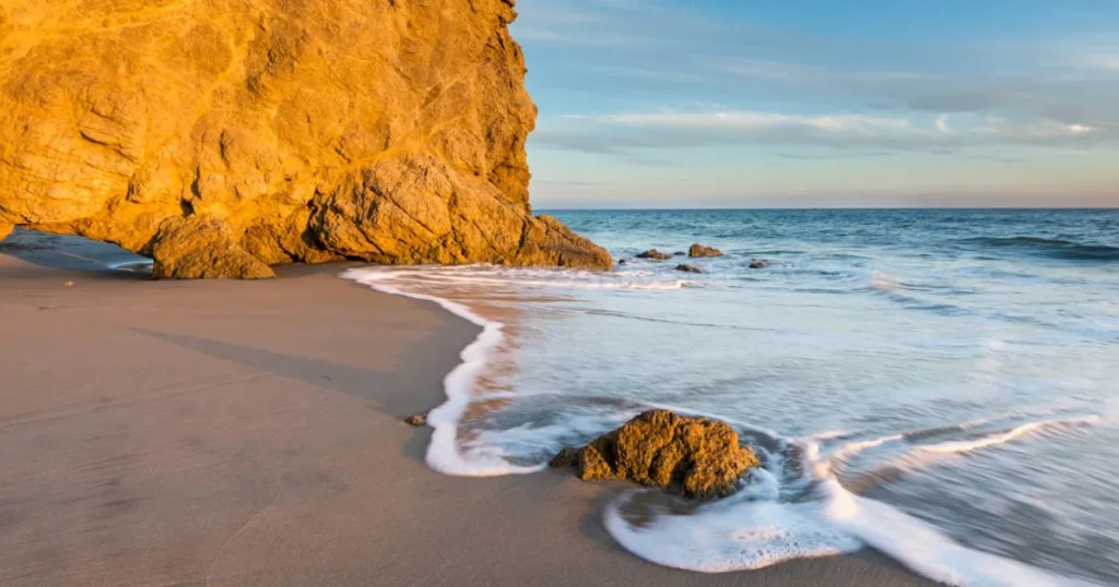 Bãi biển Malibu, California