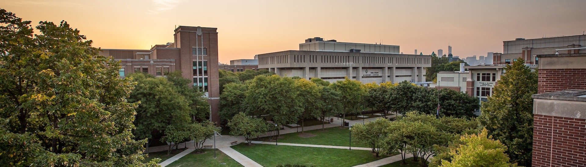 DePaul University – Chất Lượng Học Thuật Đỉnh Cao và Ngành Học Tiên Phong
