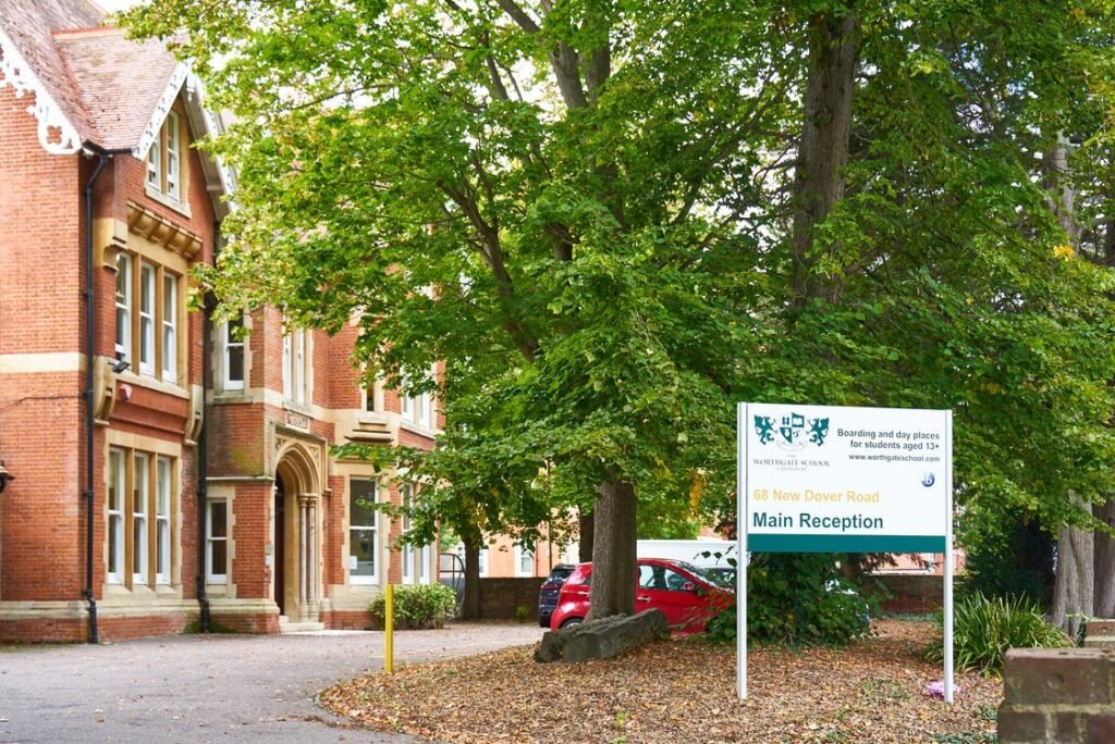 Worthgate Oxbridge Scholarship