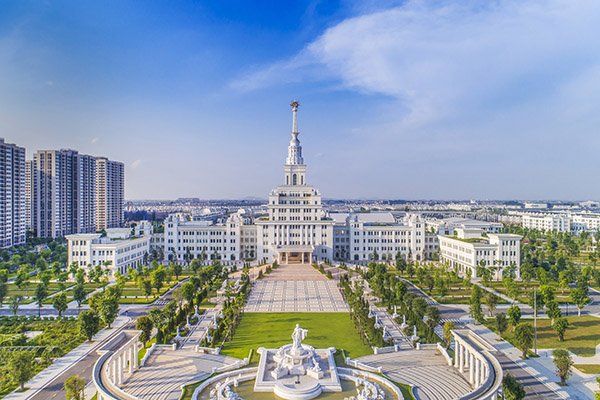 Public vs Private Universities in Vietnam: Which Is Right for International Students?